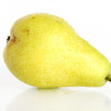 fresh-wet-pear-fruit